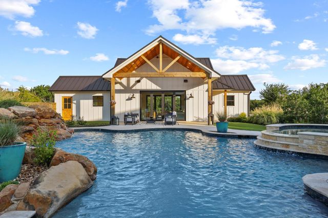 192 McClain Lane, Pottsboro, TX 75076