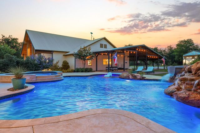 192 McClain Lane, Pottsboro, TX 75076