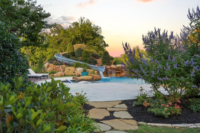 192 McClain Lane, Pottsboro, TX 75076