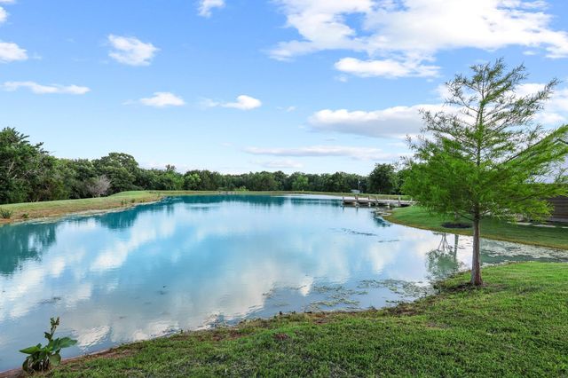 192 McClain Lane, Pottsboro, TX 75076