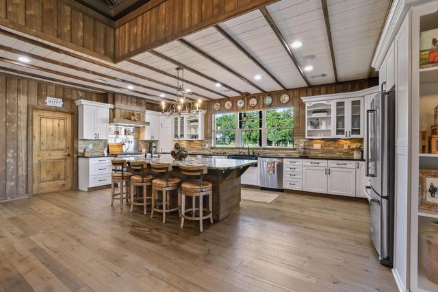 192 McClain Lane, Pottsboro, TX 75076