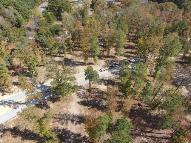 7381 Mars Hill Rd, Bauxite, AR 72011