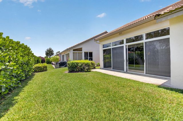 8908 Shoal Creek Lane, Boynton Beach, FL 33472