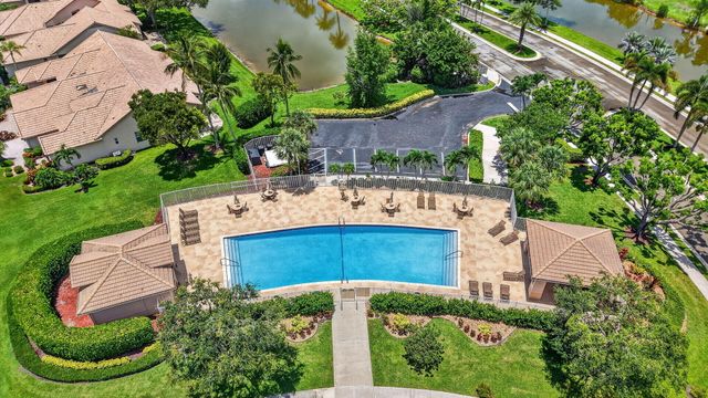8908 Shoal Creek Lane, Boynton Beach, FL 33472
