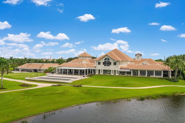 8908 Shoal Creek Lane, Boynton Beach, FL 33472