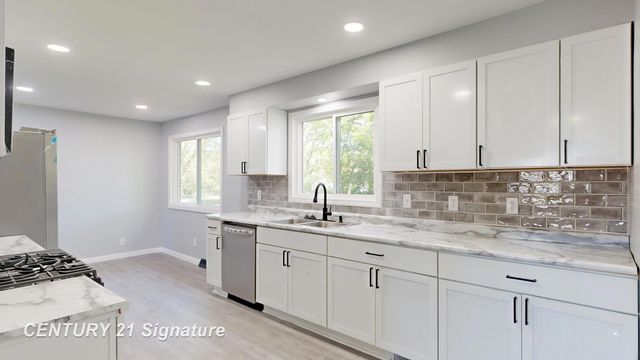 5062 Akron Street, Buena Vista Twp, MI 48601