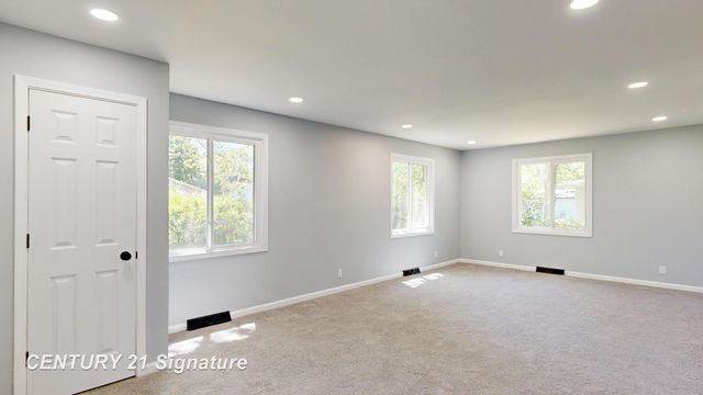 5062 Akron Street, Buena Vista Twp, MI 48601