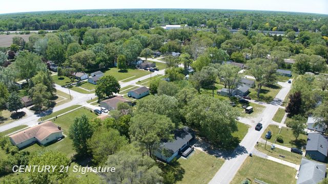 5062 Akron Street, Buena Vista Twp, MI 48601