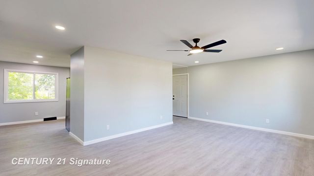 5062 Akron Street, Buena Vista Twp, MI 48601
