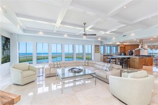 295 Grande WAY PH-2, Naples, FL 34110