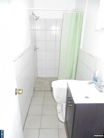 33 Center Street 1, Little Ferry, NJ 07643