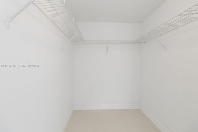 1861 NW North River Dr 3, Miami, FL 33125