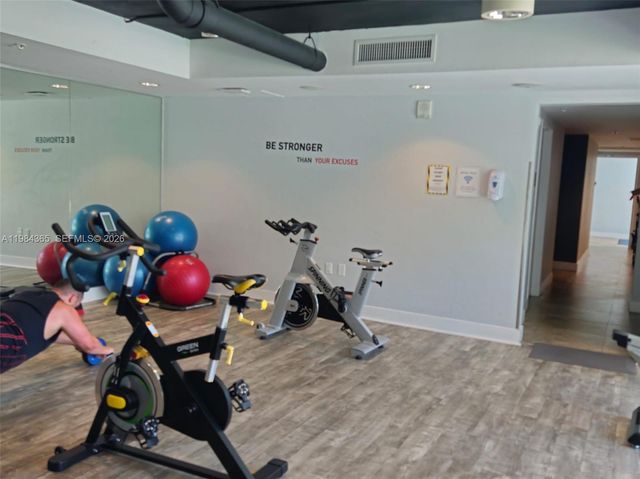 1861 NW North River Dr 3, Miami, FL 33125