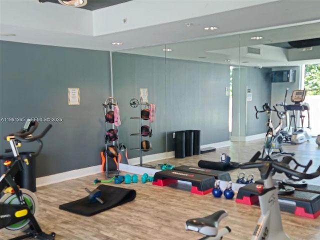 1861 NW North River Dr 3, Miami, FL 33125