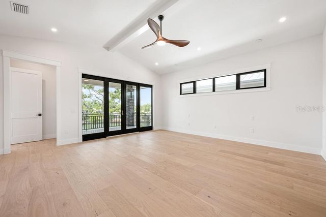 527 VENICE LANE, Sarasota, FL 34242