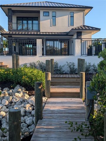 527 VENICE LANE, Sarasota, FL 34242