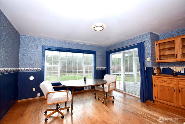 323 Critter Country Trail, Sequim, WA 98382