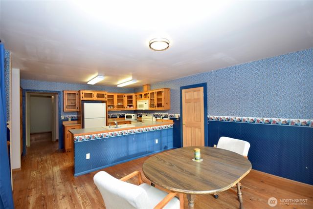 323 Critter Country Trail, Sequim, WA 98382