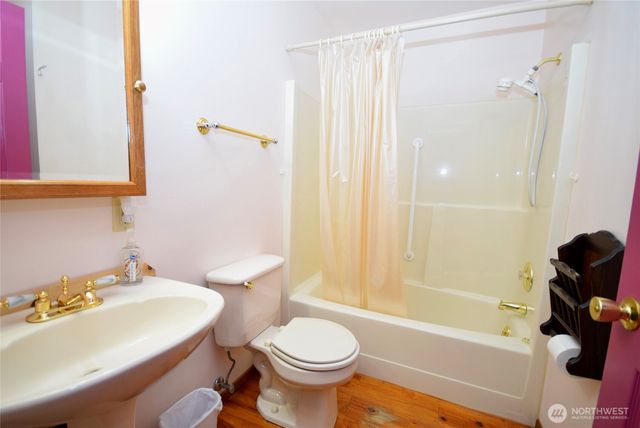 323 Critter Country Trail, Sequim, WA 98382