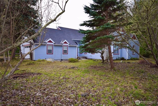 323 Critter Country Trail, Sequim, WA 98382