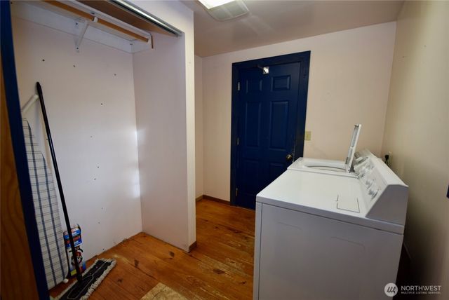 323 Critter Country Trail, Sequim, WA 98382