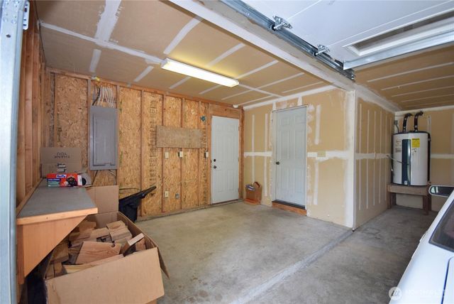 323 Critter Country Trail, Sequim, WA 98382