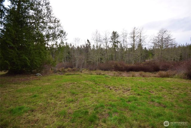 323 Critter Country Trail, Sequim, WA 98382