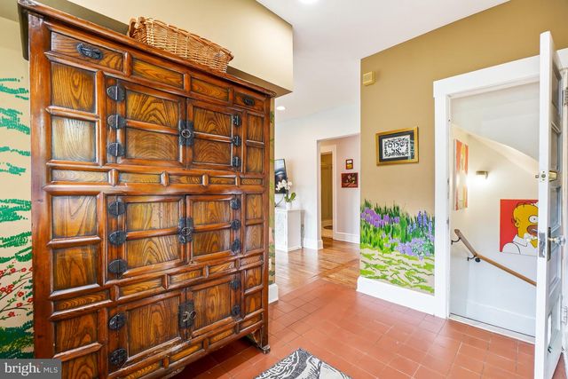 7047 EASTERN AVE, Takoma Park, MD 20912