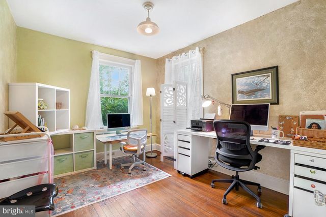 7047 EASTERN AVE, Takoma Park, MD 20912