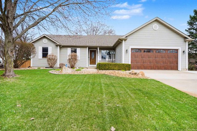 53852 Spring Mill Drive, Elkhart, IN 46514
