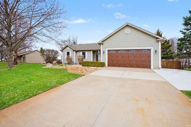 53852 Spring Mill Drive, Elkhart, IN 46514