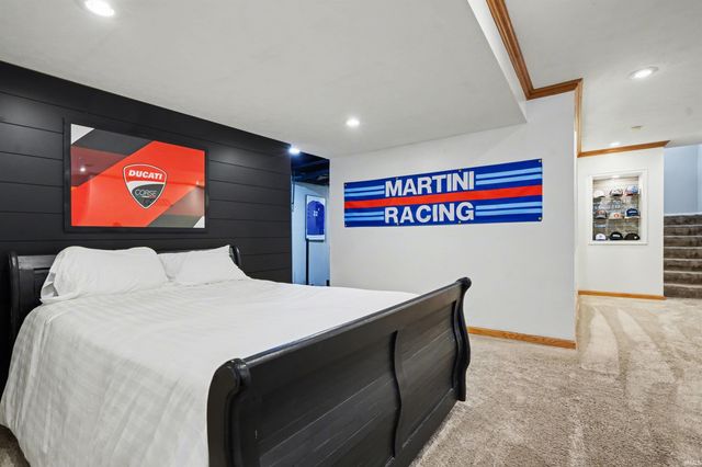 53852 Spring Mill Drive, Elkhart, IN 46514