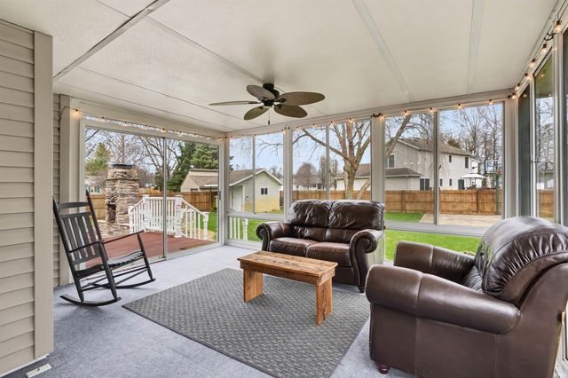 53852 Spring Mill Drive, Elkhart, IN 46514