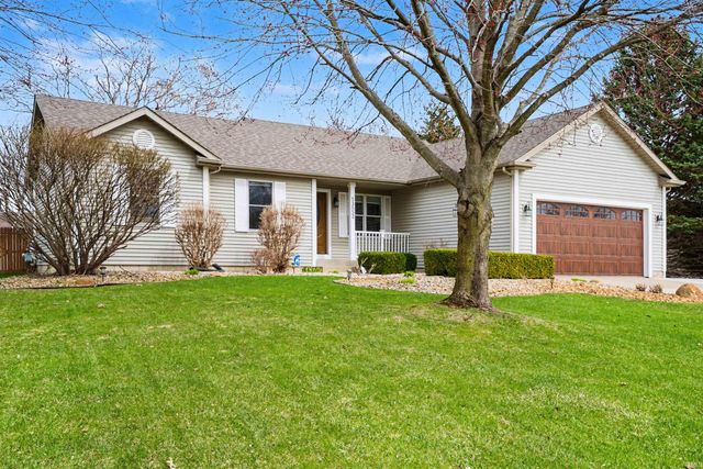 53852 Spring Mill Drive, Elkhart, IN 46514
