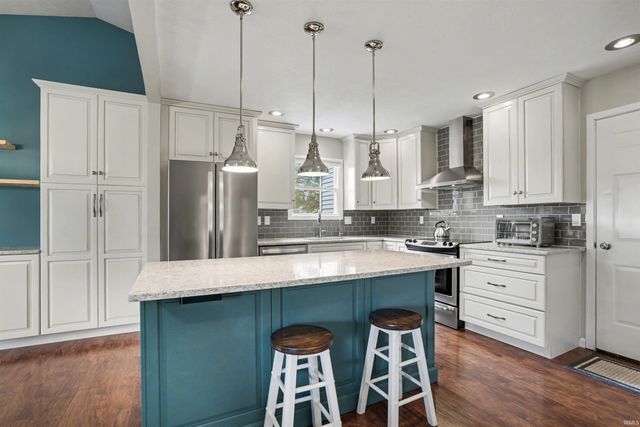 53852 Spring Mill Drive, Elkhart, IN 46514