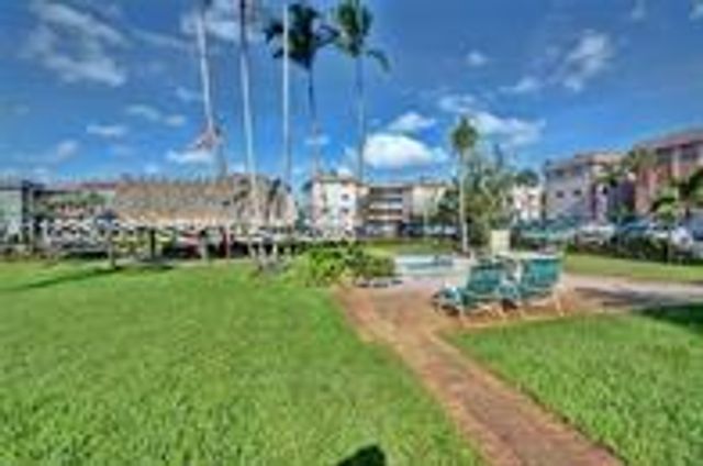 8121 SW 24th Court 304, Davie, FL 33324