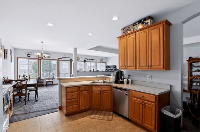 848 Hildebrand Drive, Indianapolis, IN 46217