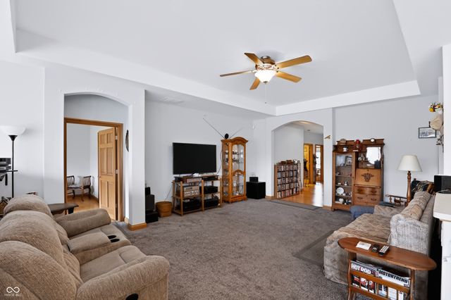 848 Hildebrand Drive, Indianapolis, IN 46217