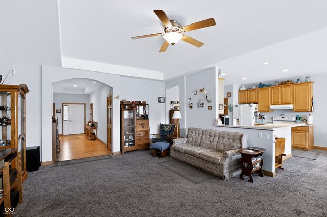 848 Hildebrand Drive, Indianapolis, IN 46217