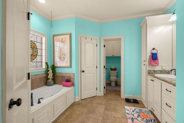 1 Stone Dr., Hattiesburg, MS 39402