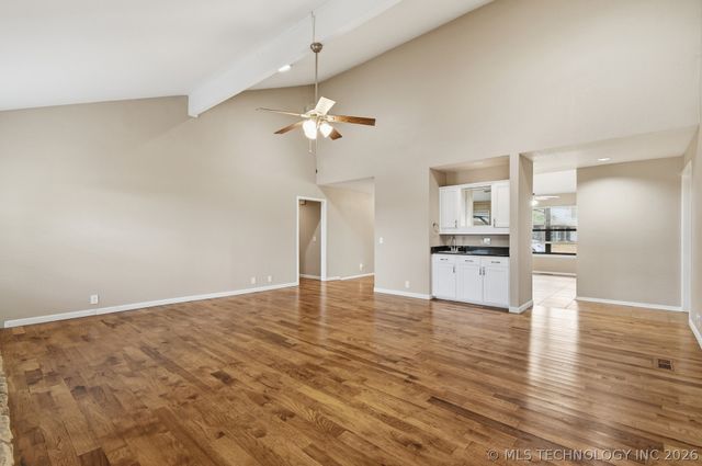 6317 S Sandusky Avenue, Tulsa, OK 74136