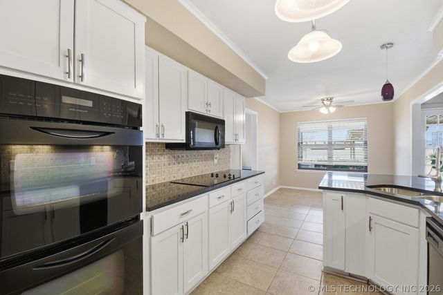 6317 S Sandusky Avenue, Tulsa, OK 74136