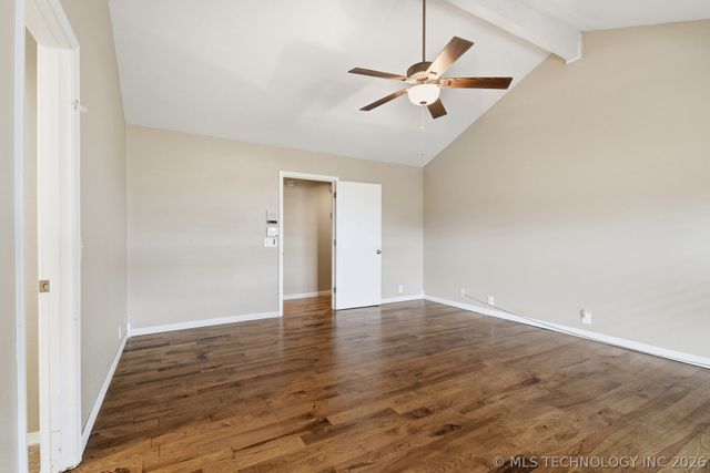 6317 S Sandusky Avenue, Tulsa, OK 74136