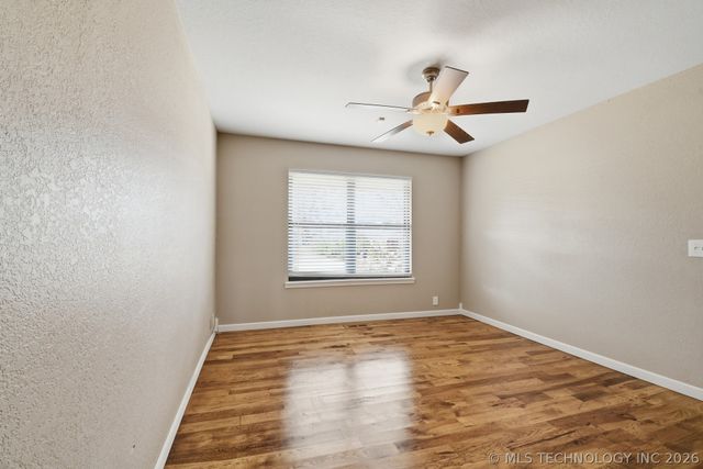 6317 S Sandusky Avenue, Tulsa, OK 74136