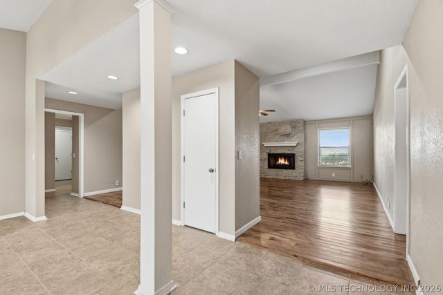 6317 S Sandusky Avenue, Tulsa, OK 74136