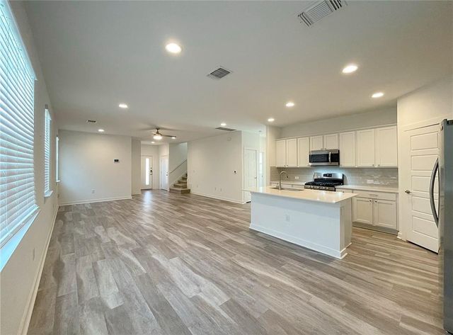 2316 Clemence LN, Austin, TX 78754