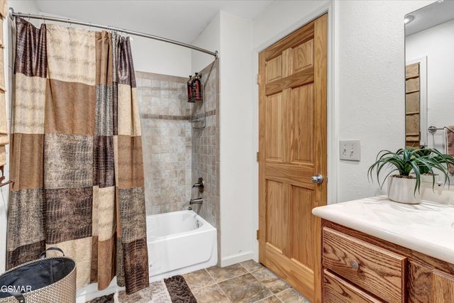 2259 Hartford Road, Cosby, TN 37722