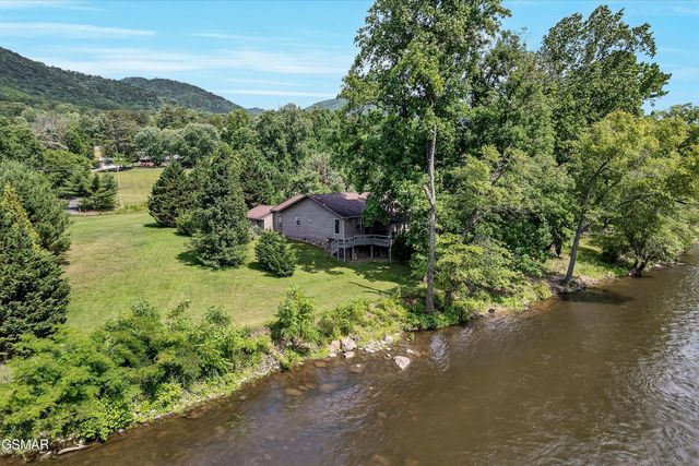 2259 Hartford Road, Cosby, TN 37722
