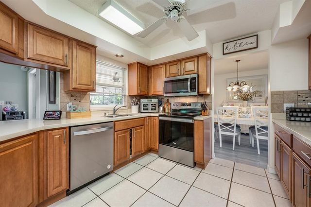 619 S DELMONTE COURT, Kissimmee, FL 34758
