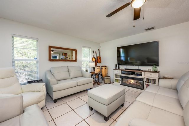 619 S DELMONTE COURT, Kissimmee, FL 34758